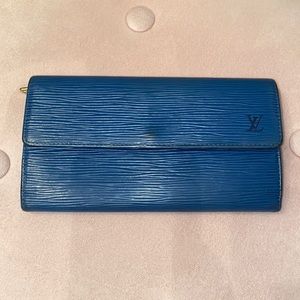 Lv wallet
